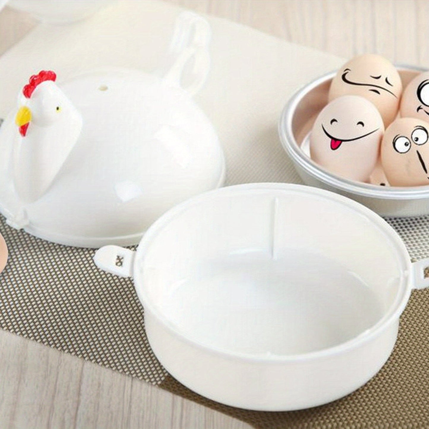 White Aluminum Alloy and PP Material Microwave Egg Steamer with Cute Chicken Shape, Four Grids, and Home Use for Boiling Eggs, Steaming Eggs, Steaming Buns, etc. Ideal for Cookware Use.