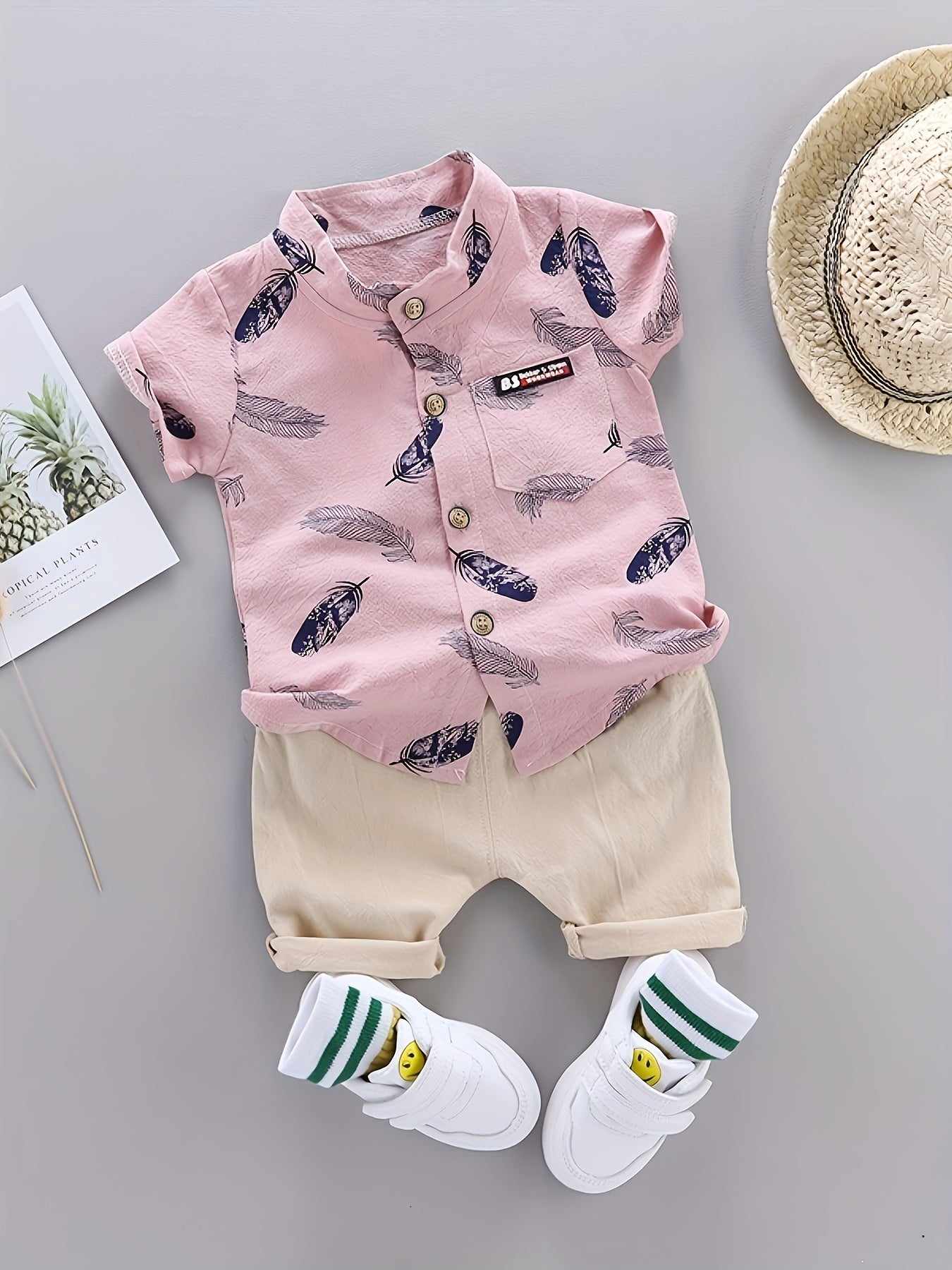 Baby boys' casual feather pattern shirt and shorts set for outdoor wear.