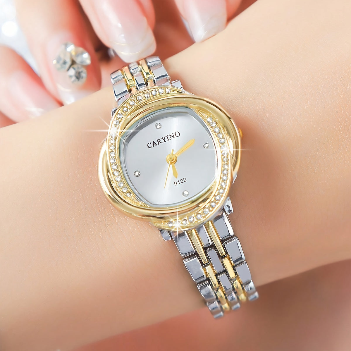 Stylish Women's Quartz Watch with Rhinestones - Perfect for Dates and Parties, Unique and Elegant Design