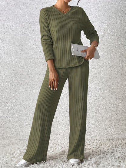 Women's Ribbed Lounge Set, Drop Shoulder V Neck Top & Pants, Relaxed Fit for Fall & Winter