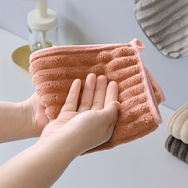 Soft quick-dry hand towels in sets of 1, 3, or 5, suitable for kitchen, bathroom, and home use.