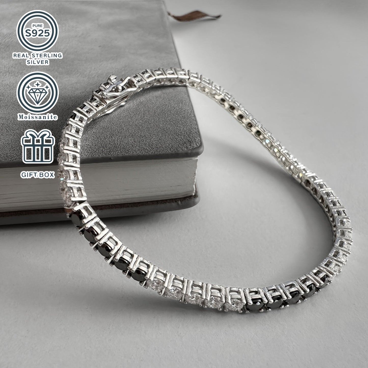 One piece of an elegant and luxurious tennis link bracelet, featuring S925 silver plating with black and white Moissanite stones. Each stone is 0.1 carats, creating a fashionable and personalized piece of jewelry perfect for parties, banquets, holidays