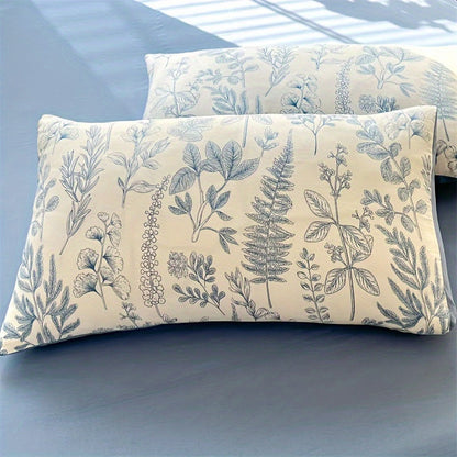 Set of 2 hypoallergenic floral pillowcases, made from machine washable polyester. These envelope closure pillow covers feature deep pockets and a beautiful all-season garden flower print, perfect for adding a touch of elegance to your bedroom, guest