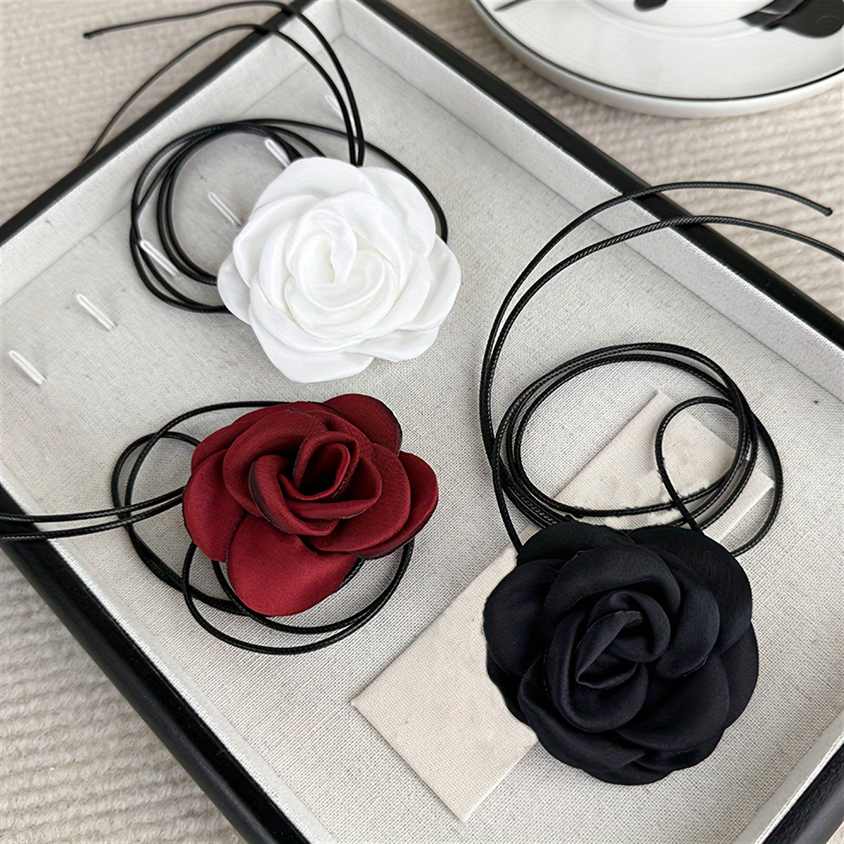 Set of 3 Stylish Fabric Rose Flower Necklaces - Perfect for Women's Parties and Everyday Wear, Can be Worn in Multiple Ways