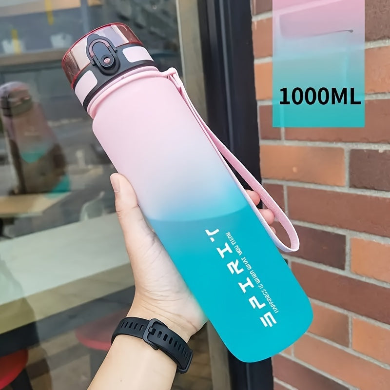 650ml/1000ml portativ suv shishasi, oqmas gradient dizayni bilan, ochiq havoda faoliyatlar va sayohatlar uchun mukammal. PVC-siz plastikdan tayyorlangan va dumaloq shaklga ega.