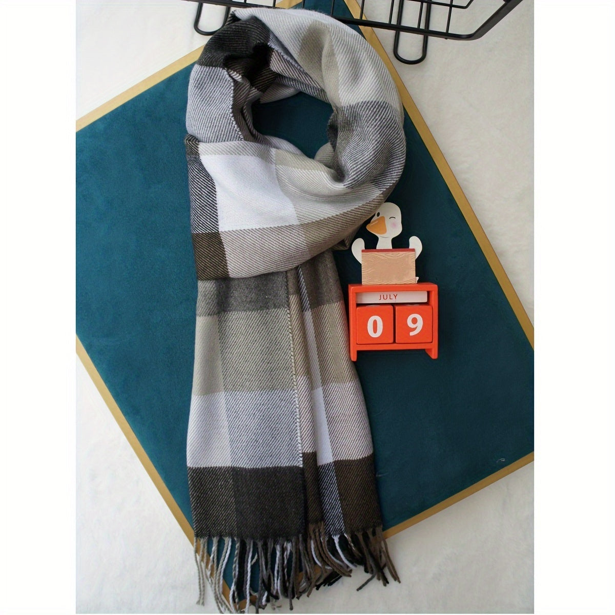 Warm and Cozy Plaid Scarf Inspired by British Style - Made with Imitation Cashmere, perfect for Autumn/Winter, Ideal for Couple's gift, Vibrant Colors, Korean Design