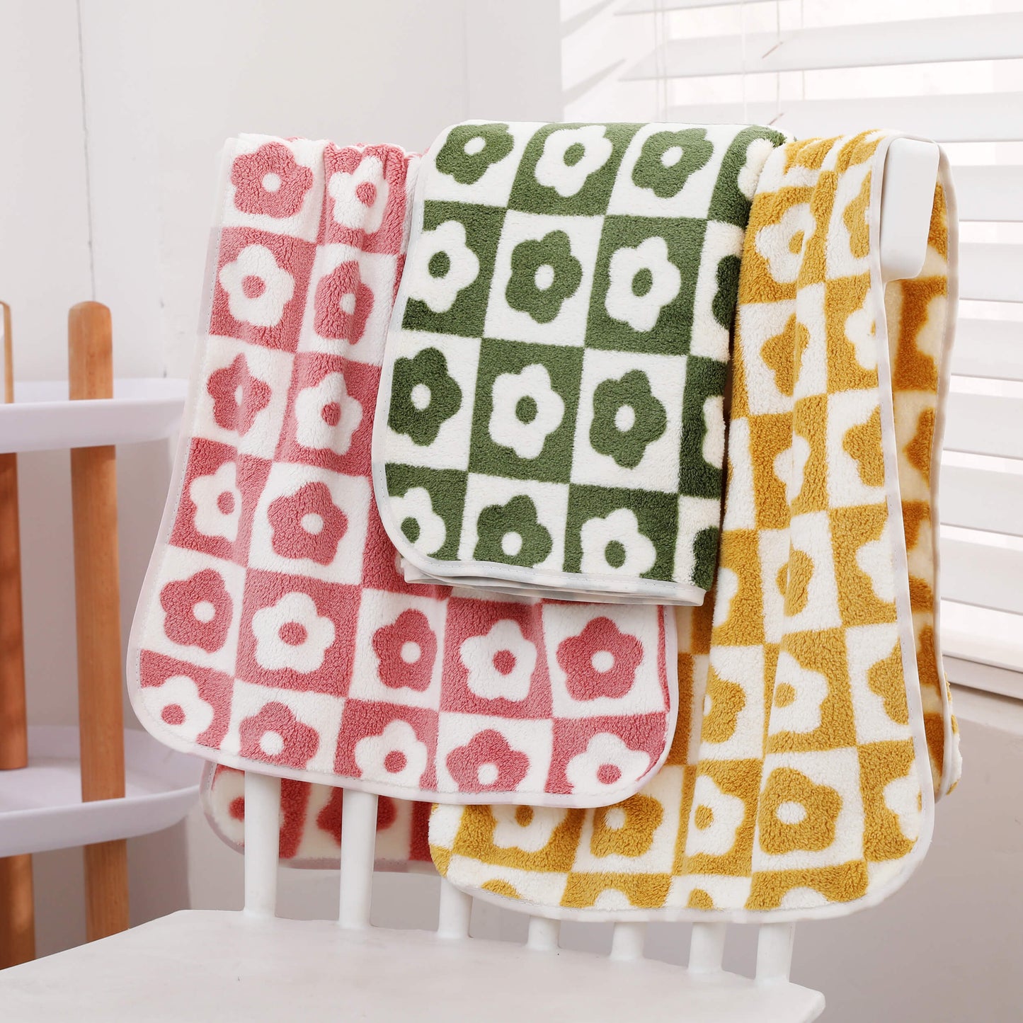 Three soft coral fleece hand towels with plum blossom design, highly absorbent and quick-drying, sized at 34.8x74.93cm.