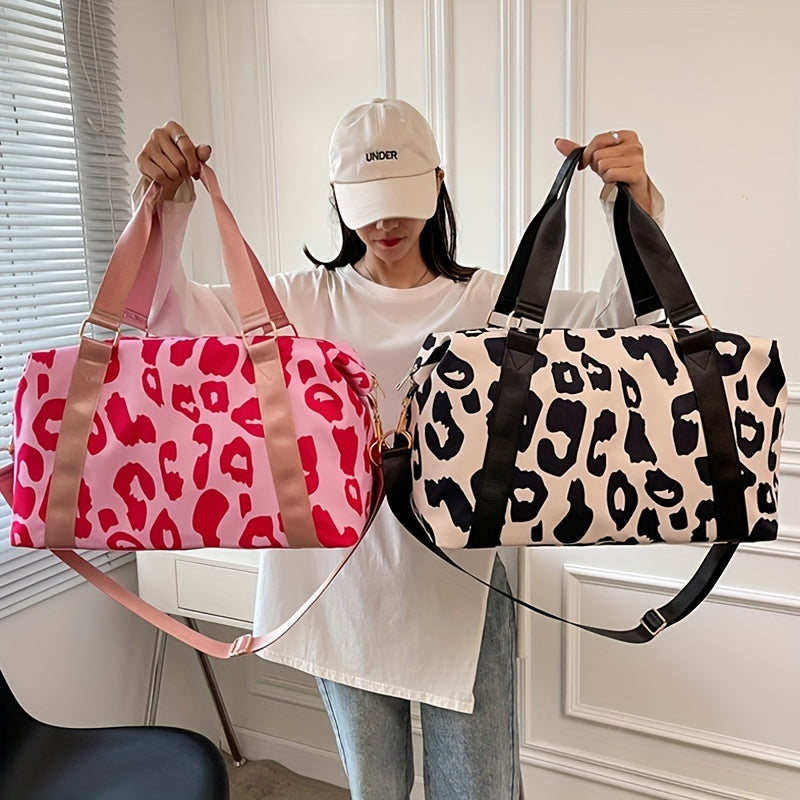 Leopard pattern sports bag with large capacity, suitable for gym and travel