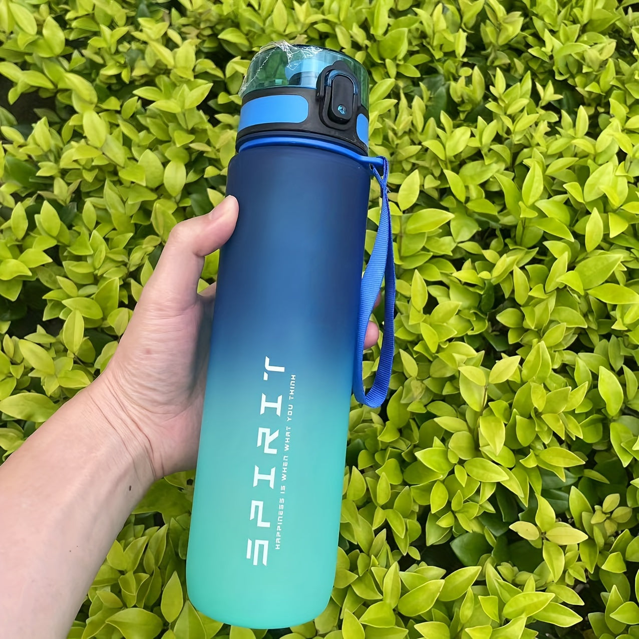 Large capacity water bottle with time scale, ideal for home and outdoor sports - BPA-free, portable and easy to drink from.