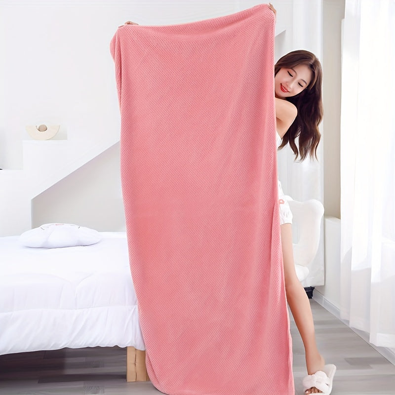 Solid color bath sheet, large and soft, skin-friendly, highly absorbent towel for home bathroom use. Measures 88.9*177.8cm.