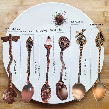 6-piece European palace style metal spoon set for coffee, dessert, and mixing, perfect for home kitchens, restaurants, coffee shops, and hotels. Ideal for gifting during Christmas.