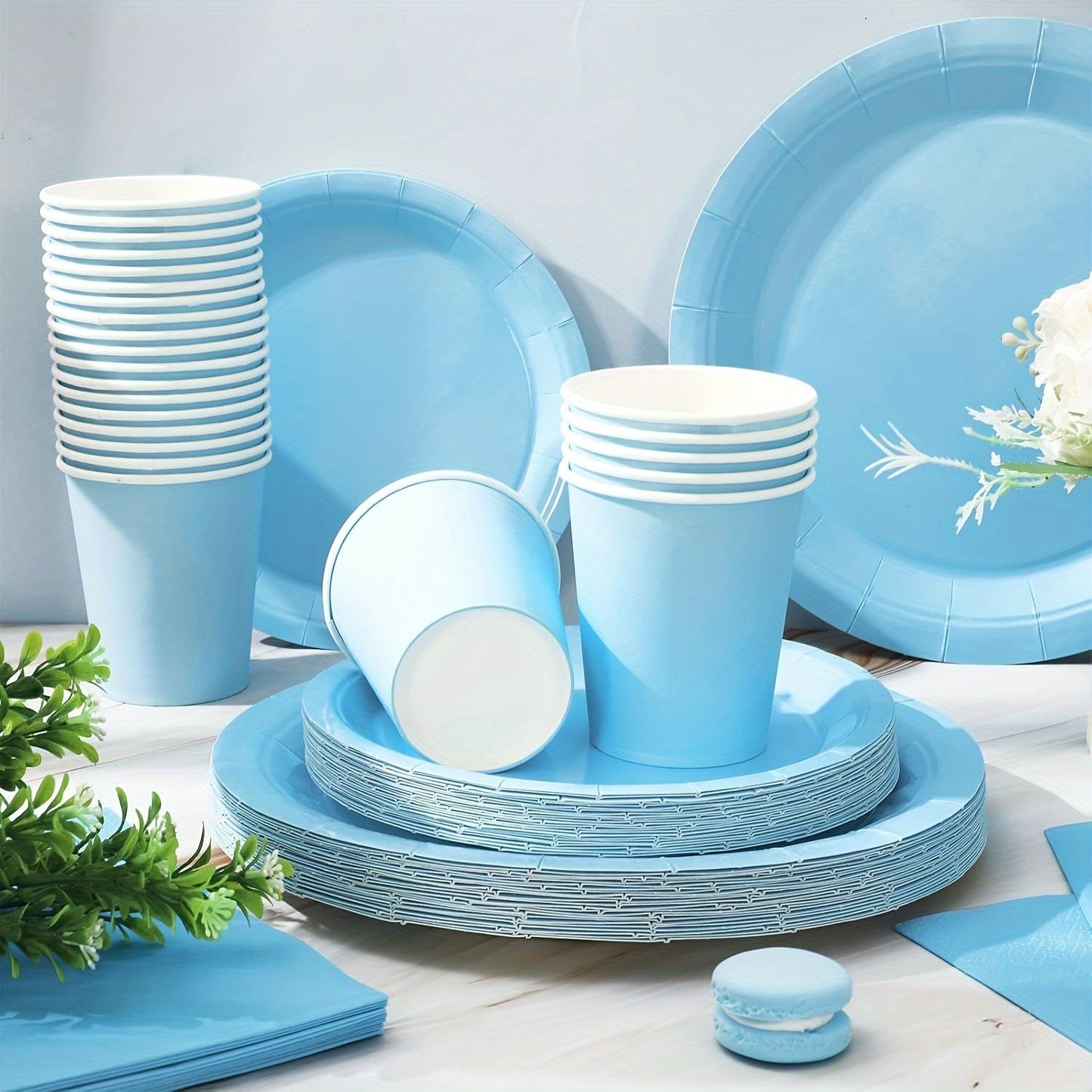 10 pieces or 20 pieces of light blue party supplies including blue paper plates, cups, and napkins. Perfect for blue showers, birthdays, weddings, parties, family picnics, and decorations. These disposable dinnerware items come in 17.78cm and 22.86cm