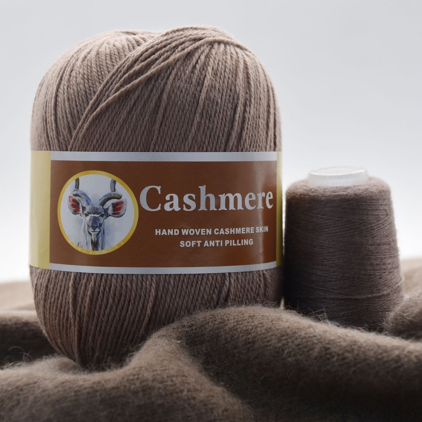 5 hand-woven cashmere blend yarns, 70% pure cashmere, 320m/350yd each in large (50g) & small (20g) skeins. Soft, anti-pilling for crochet & knitting. Ideal for scarves, sweaters, shawls in