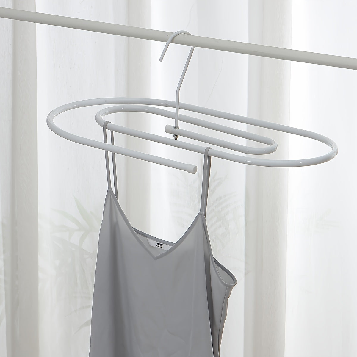 Top Pick: Metal Spiral Clothes Drying Rack with 360-Degree Rotation, Ideal for Drying Bed Sheets and Quilts at Home