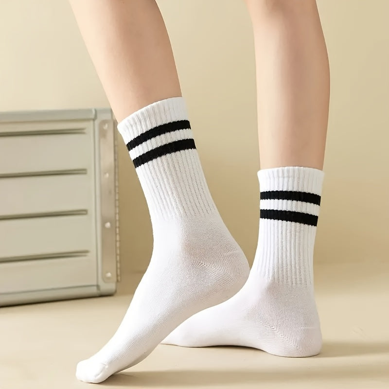 3 Men's Breathable Striped Crew Socks - Comfortable Polyester Blend, Versatile for All Seasons and Outdoor Activities