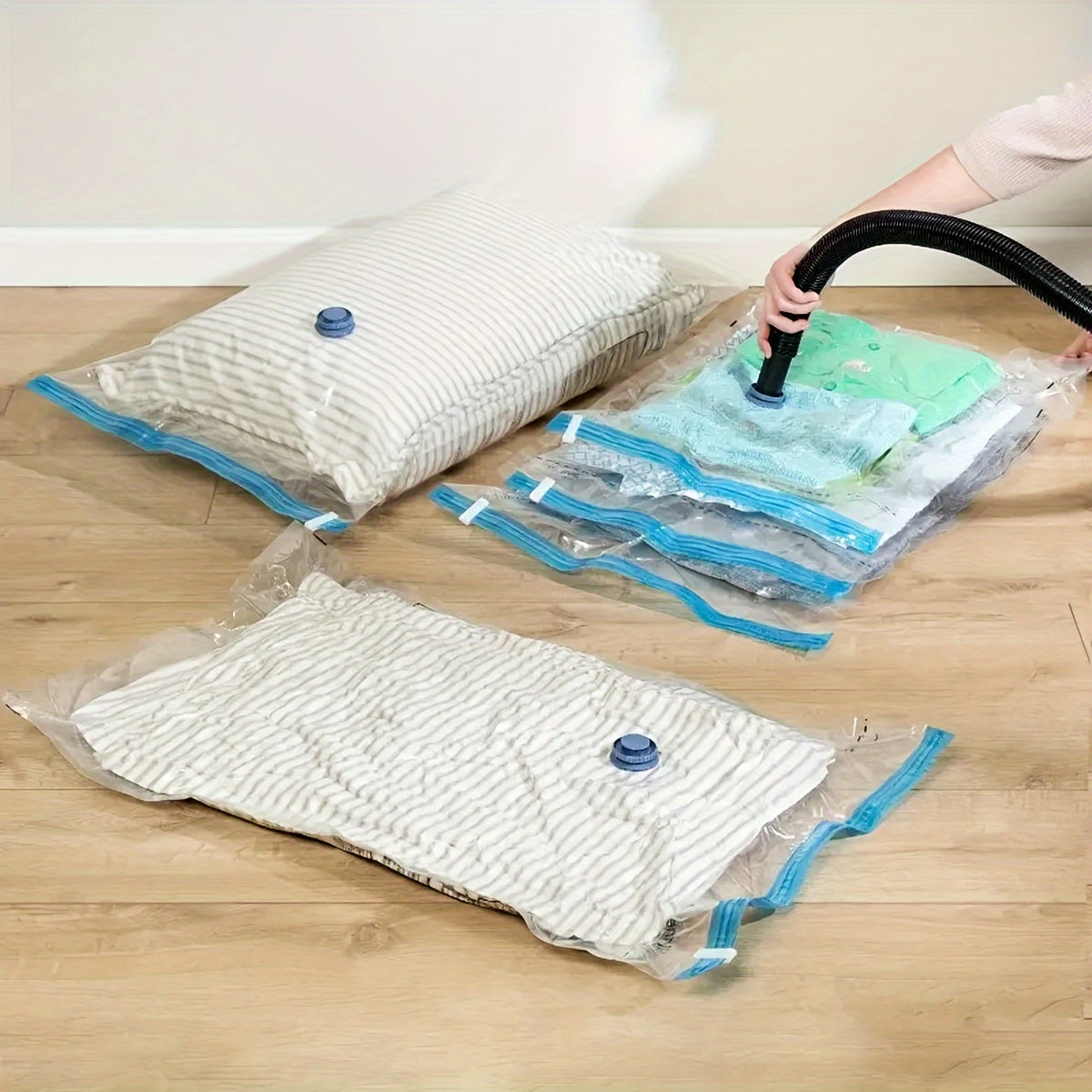 Large, medium, and small vacuum compression bags available in sizes of 3, 7, 9, and 11 pieces. Perfect for wholesale storage, seasonal clothing storage, quilt storage, and travel. A great helper for organizing your belongings with multiple size options.