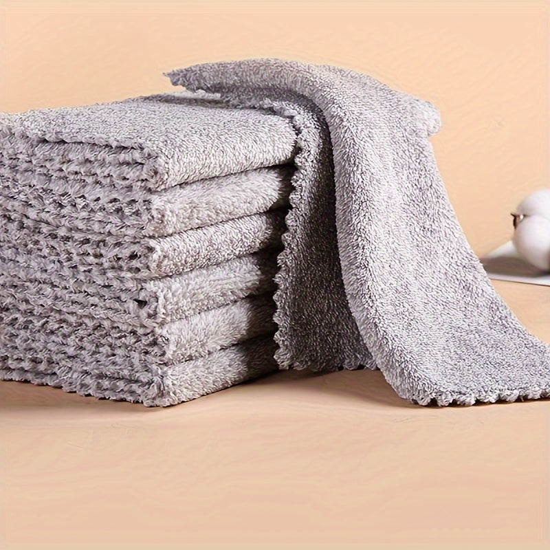 Keep your dishes spotless with our Bamboo Charcoal Fiber Dishwashing Rag - Say goodbye to oil stains and lint! This absorbent towel also doubles as a scouring pad for tough messes in the kitchen or car wash.