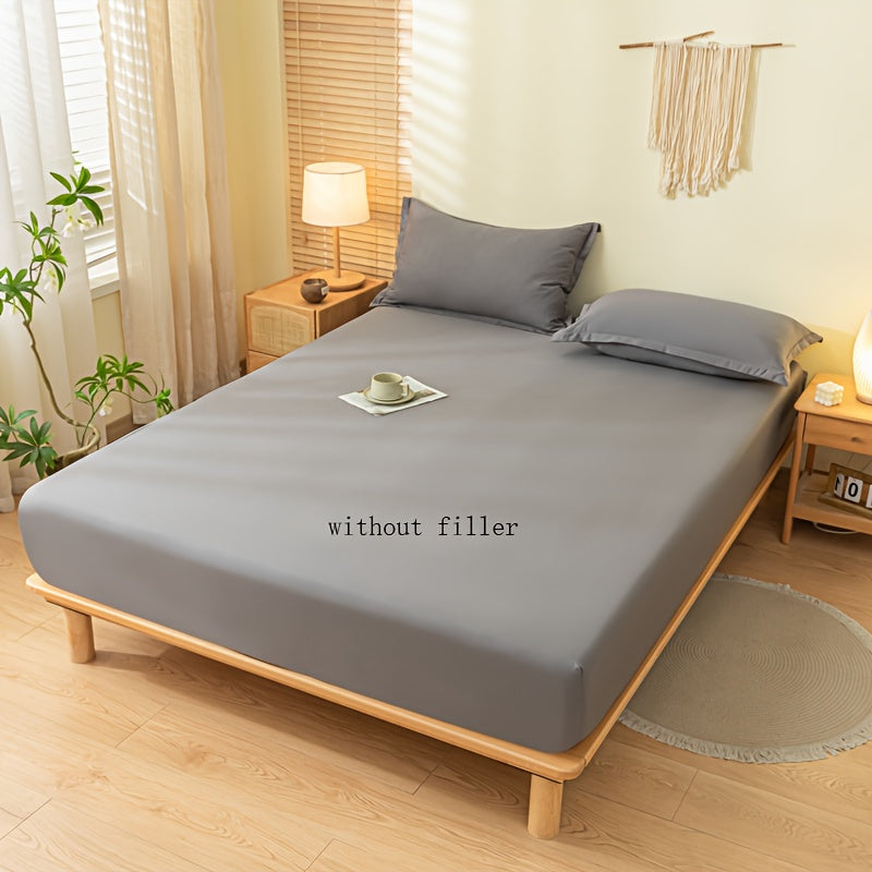 Set of 3 pieces including a fitted sheet and pillowcases made from soft touch fabric, providing breathable and comfortable bedding. Available in blue and pink colors, with an elastic band for easy fitting. Does not include filler.