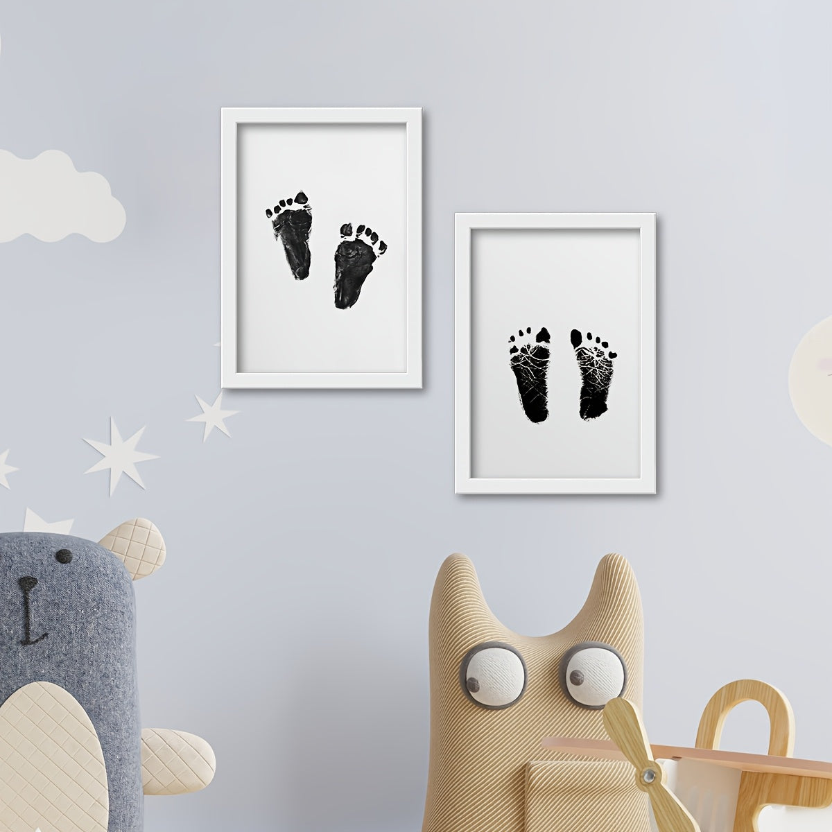 Parent company Ai Bei offers an inkless print kit for youngsters, providing a safe and mess-free way to capture hand and footprints. Ideal for creating keepsakes or giving as gifts.