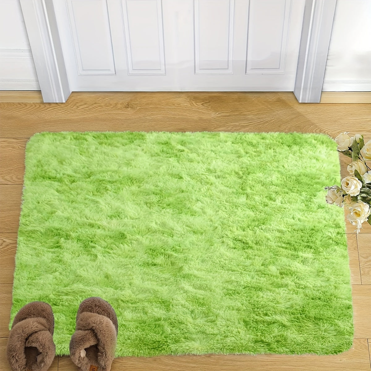 Indulge in comfort and style with this plush faux fur area rug, perfect for your living room or bedroom. Made from soft polyester, this fluffy carpet is non-slip and easy to care for with dry cleaning. Add a touch of luxury to your home decor with this