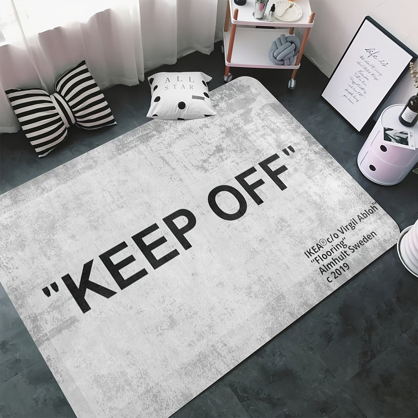 3D Simple Letter Design Area Rug with Anti-Slip Feature - Machine Washable, Ideal for Living Room, Kitchen, Bathroom - Made with Plush Polyester and PVC Backing, Perfect for Christmas Celebration