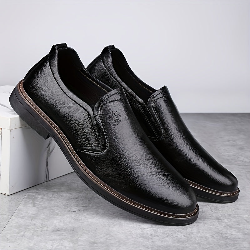 Men's split loafers with breathable design and soft rubber sole, perfect for year-round casual wear.