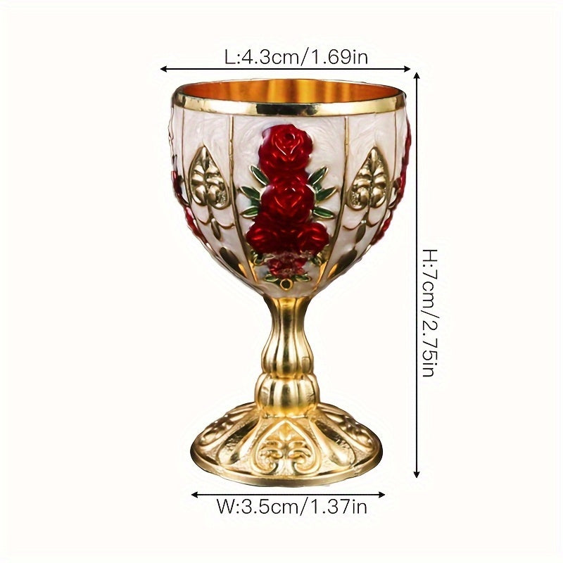 Small golden wine glass, high-footed wine glass, golden cup, banquet wine glass, tea water cup, holy water cup, wine accessories, decorative ornaments.