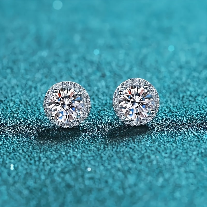 Moissanite Stud Earrings in Vintage Style - Made with 925 Sterling Silver, Suitable for Daily Wear and Gift Occasions, Perfect for Mardi Gras and All-Season Outfits, Hypoallergenic, Comes with a Deluxe Gift Box