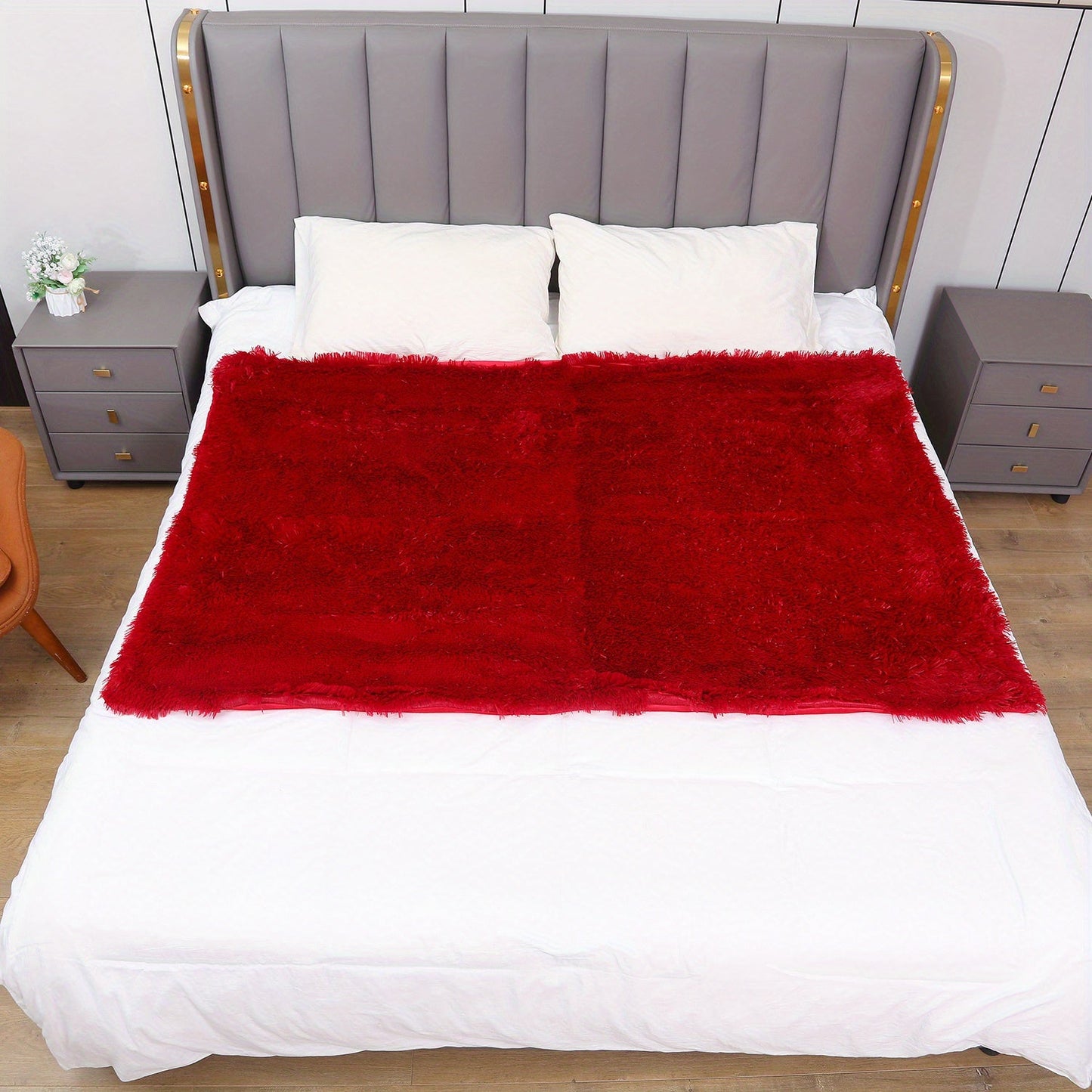 Soft and warm flannel blanket suitable for all seasons - Ideal for couch, sofa, office, bed, camping, and travel purposes.