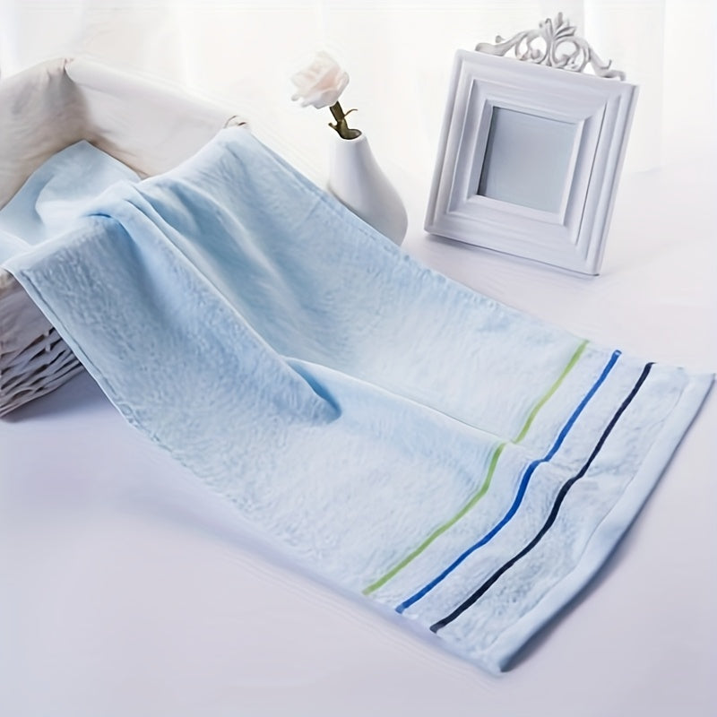 SoftTouch 100% Cotton Towel, Super Absorbent, Contemporary Design, Ideal for Christmas, Hand Wash/Dry Clean Safe.