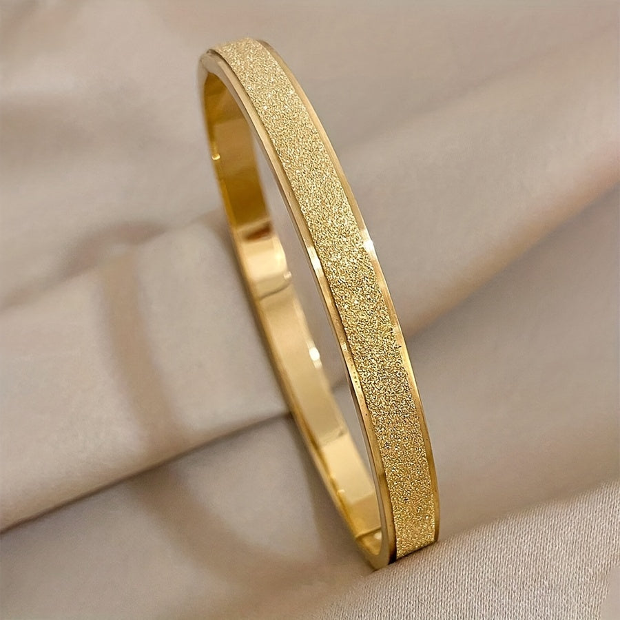 Sleek Frosted Stainless Steel Bangle - Stylish and Lightweight Bracelet for Everyday and Vacation Wear, Ideal for Couples' Gift