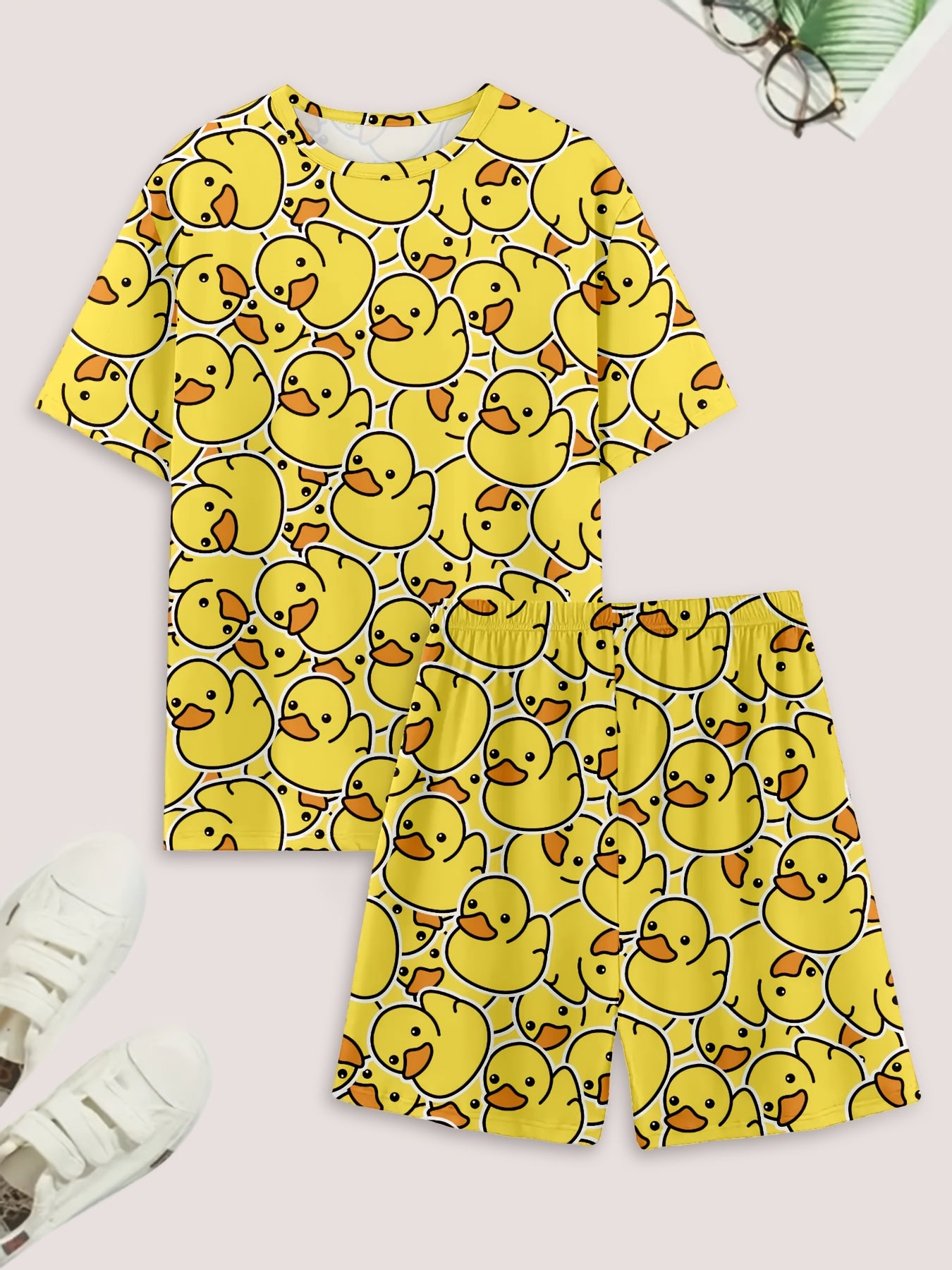 Short sleeve pajamas with duck print