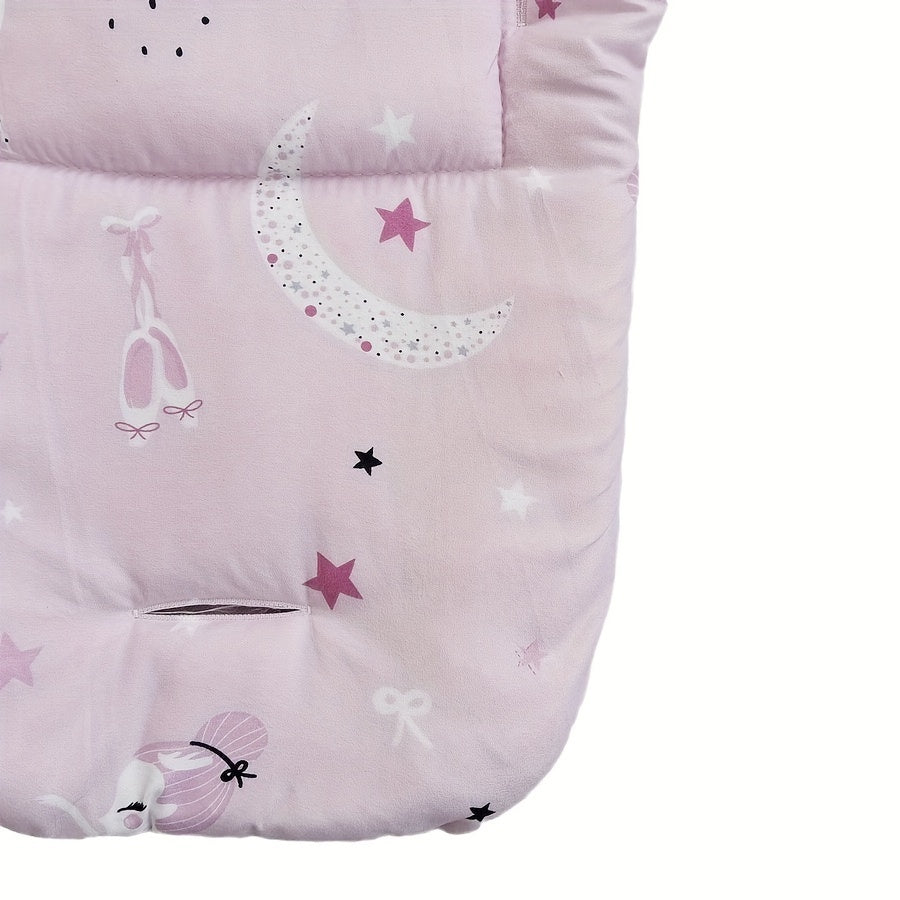 Soft polyester stroller liner for babies aged 0-3 years, providing comfort and warmth all year round. This breathable cushion pad offers support for your baby's chair, making it easy to clean and perfect for use in any toddler pram.