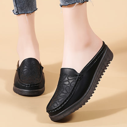 Women's slip on flat shoes with flower pattern, lightweight and comfortable.