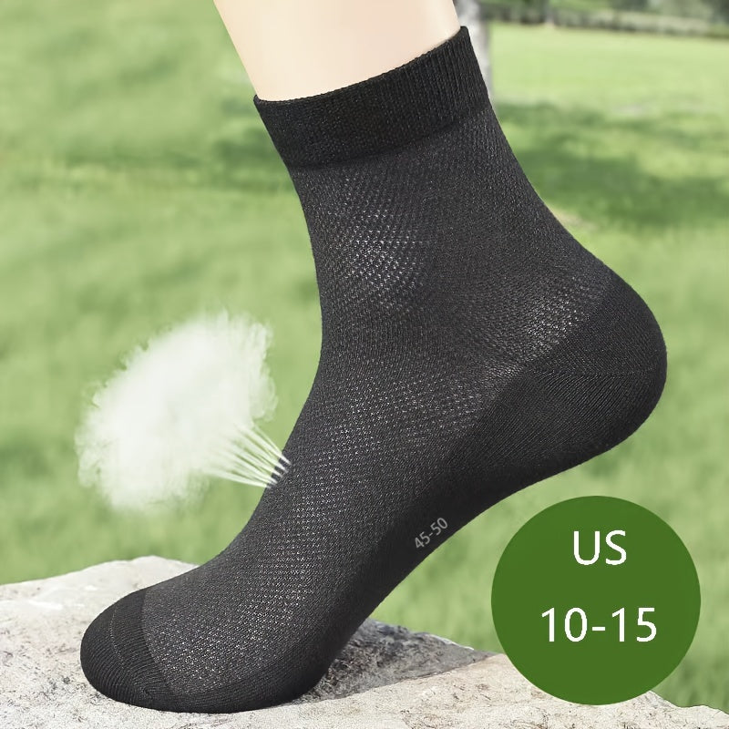 5 pairs of plus size men's breathable crew socks for summer, thin and sweat-absorbing.