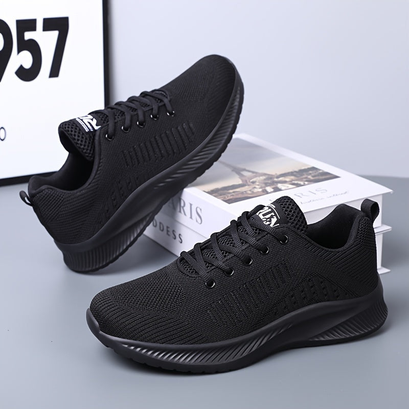 Men's lightweight and breathable lace-up sports shoes for road running, fitness, and casual wear.