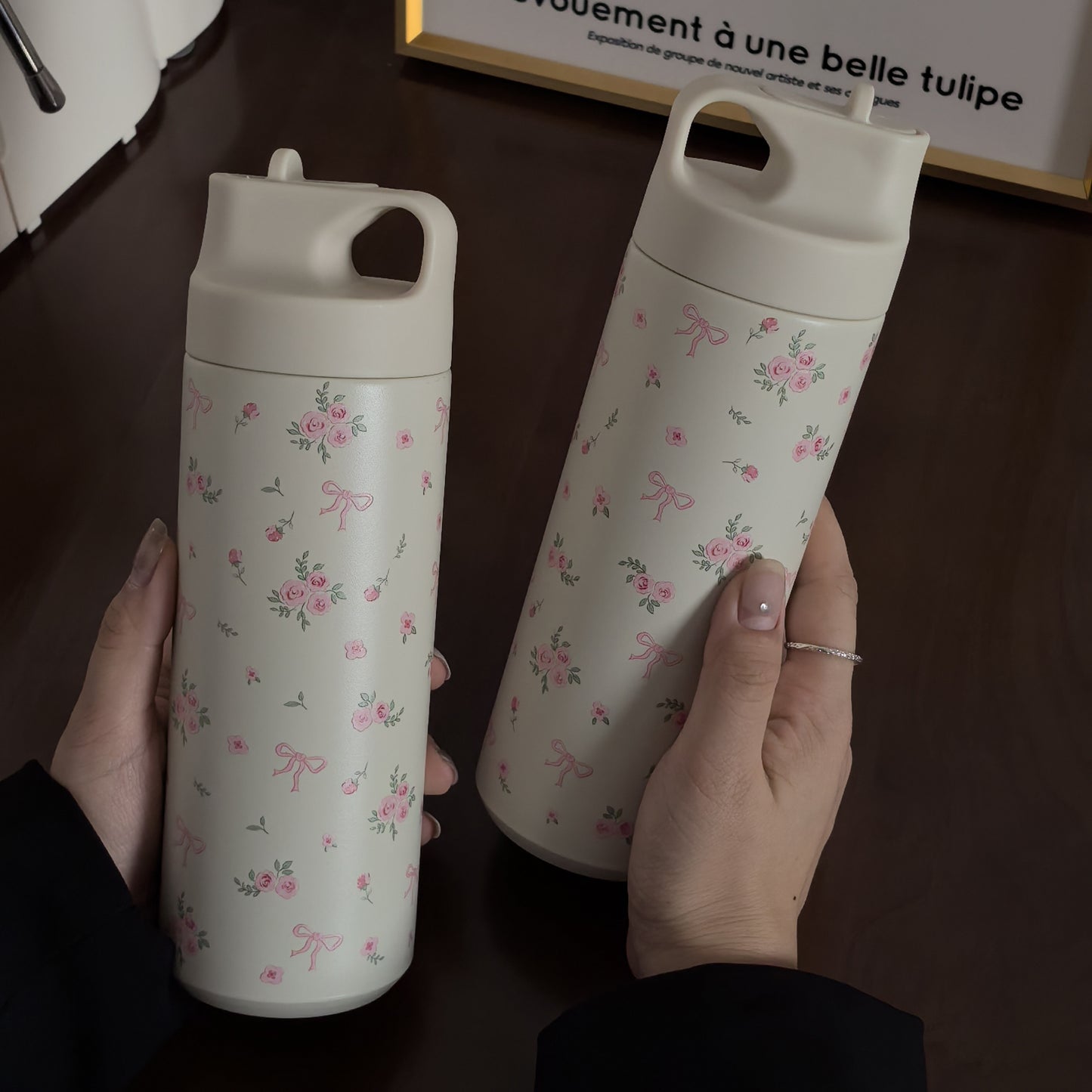 550ml Butterfly Rose water bottle with flip straw, double-layer stainless steel insulation, perfect for travel, gym, and outdoor sports.