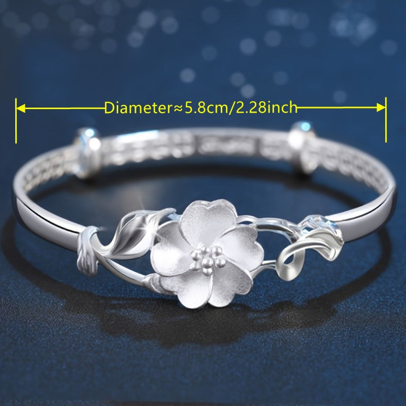 Adjustable Bracelet made of S999 Sterling Silver featuring a Fashionable Flower Shape, giving off an Elegant Retro Style. Perfect for gifting to Lovers, Mothers, Daughters for Birthdays or Christmas.