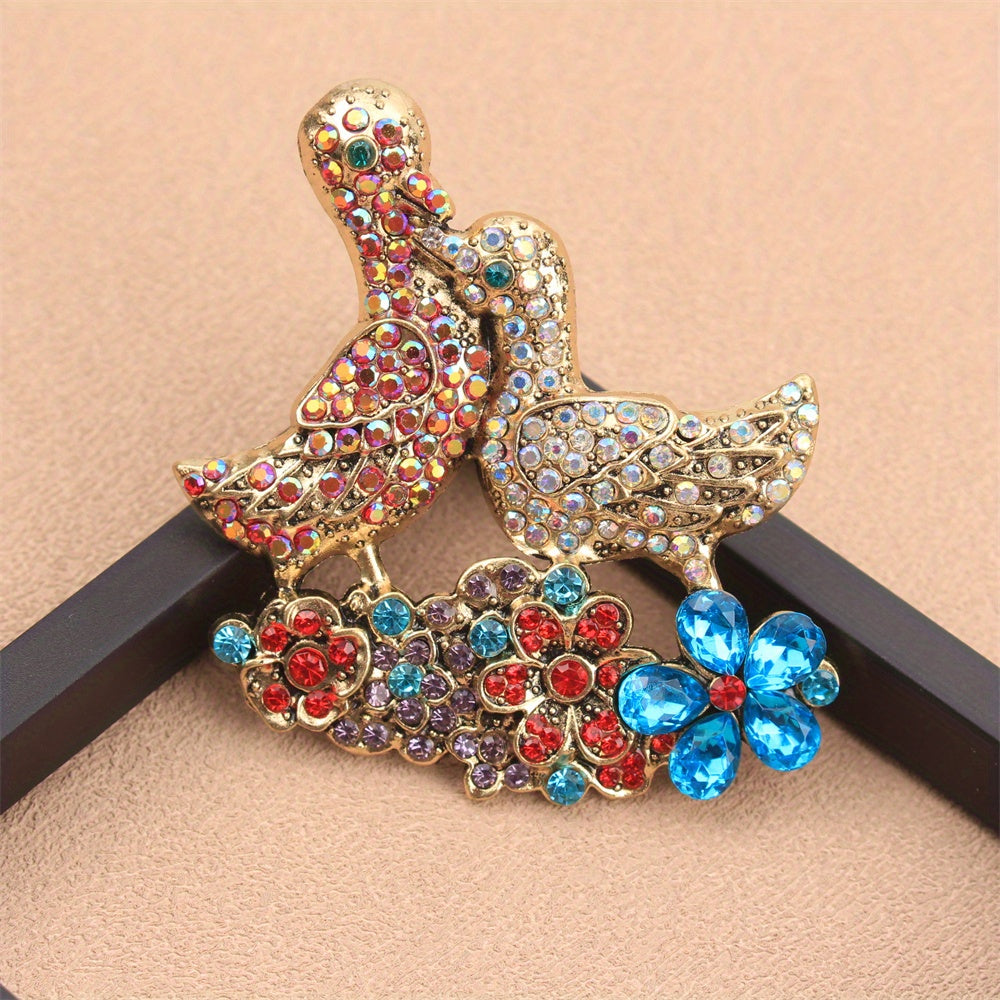 Stylish Rhinestone Seabird Brooch - A Versatile and Fashionable Accent for Outfits, Purses, and Headwear