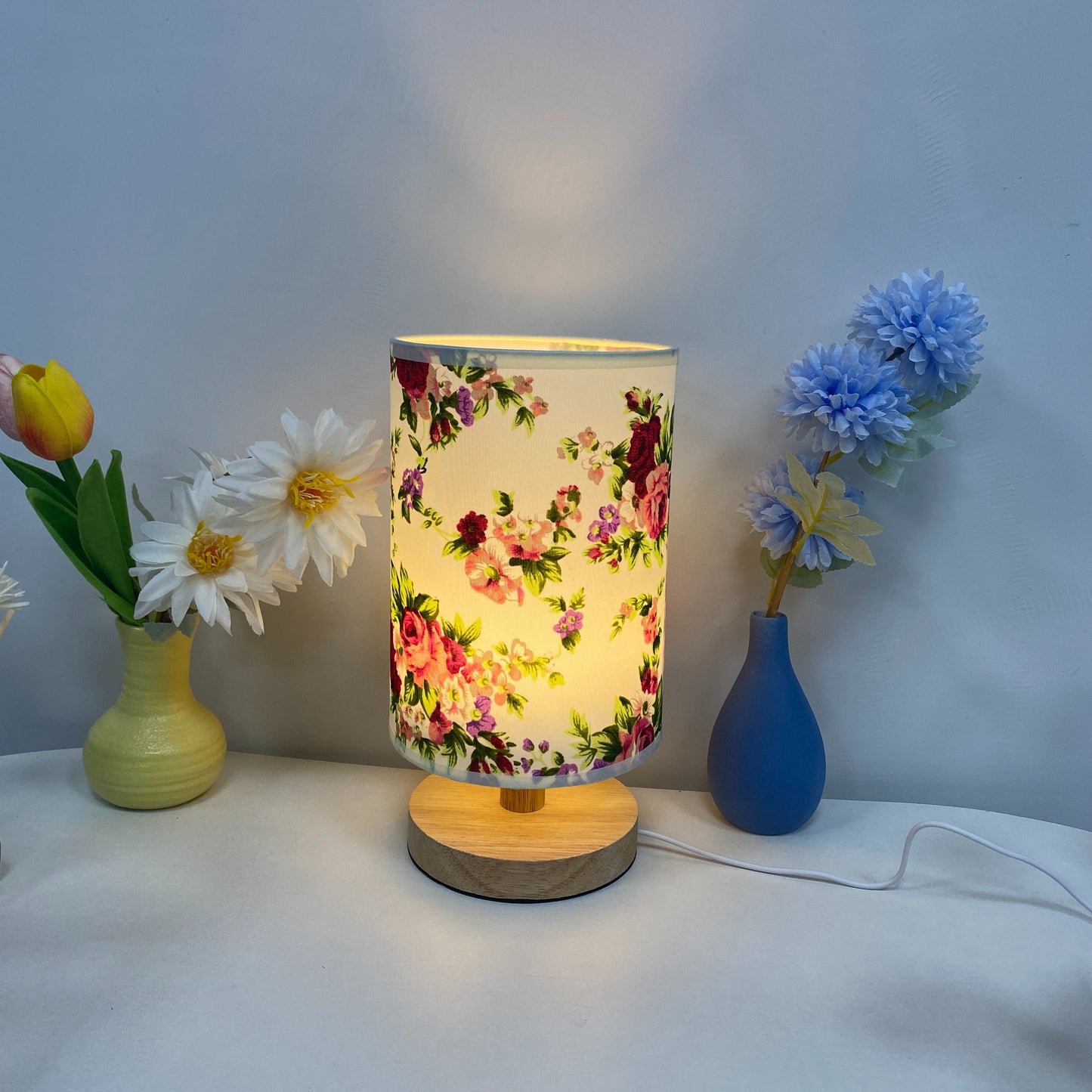 1 piece Flower Print Bedroom Bedside Table Lamp made of solid wood with nightstand feature.