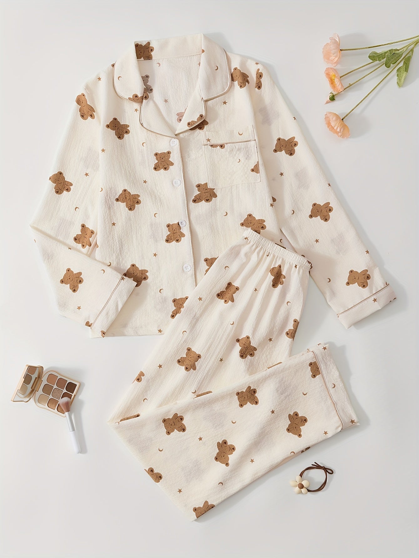 Brown bear print gauze top and pants sleepwear set.