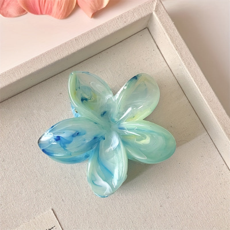 Fashion Women's Tie-Dye Hair Clips - Beach Vacation Hair Accessories - Large Hair Claw Hairpin - Ideal for Women, Girls, and Photo Props.