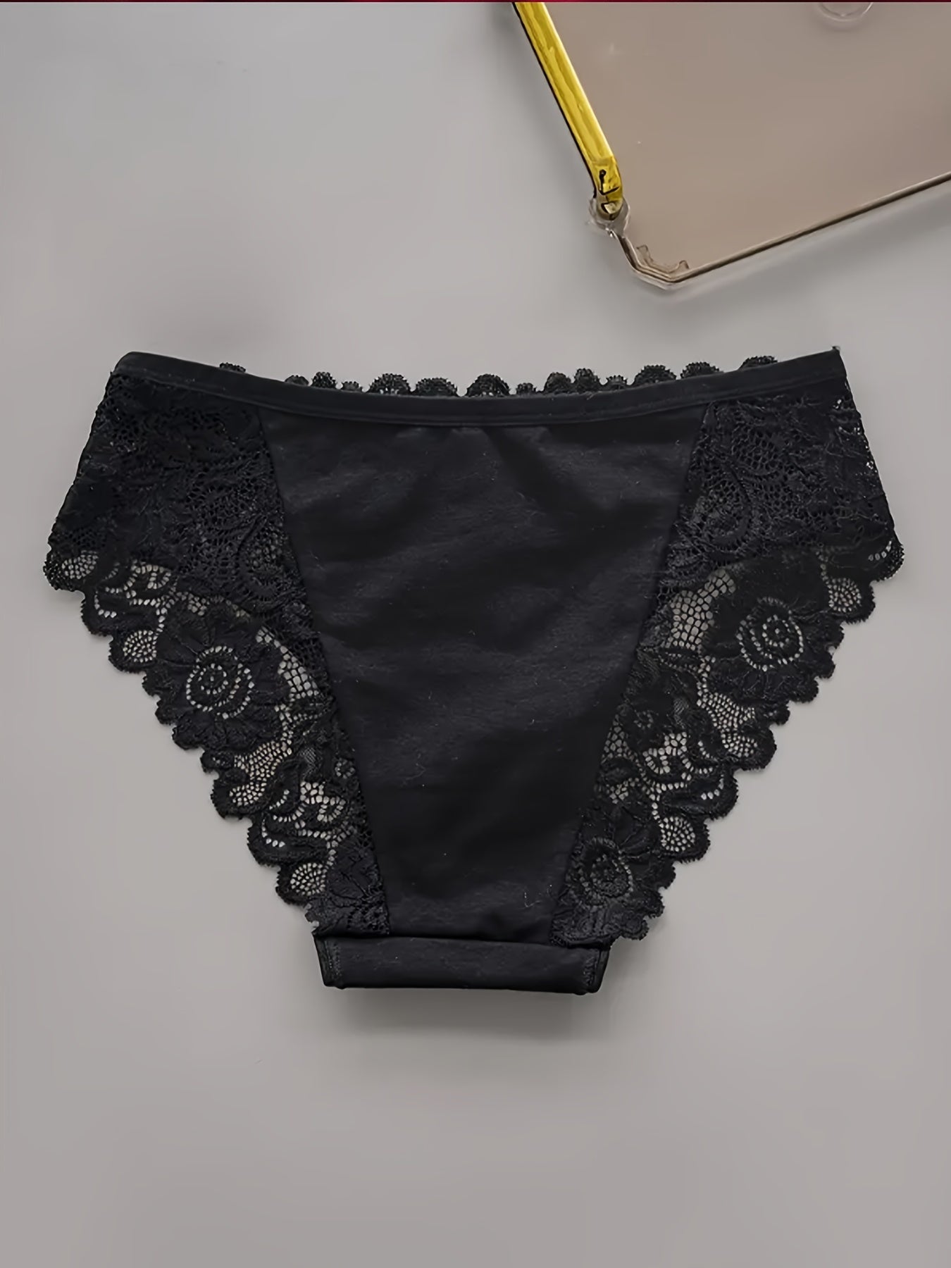 4-Pack Lace Trim Cotton Blend Briefs for Women, Breathable and Comfortable with Hollow-Out Design and Jacquard Pattern