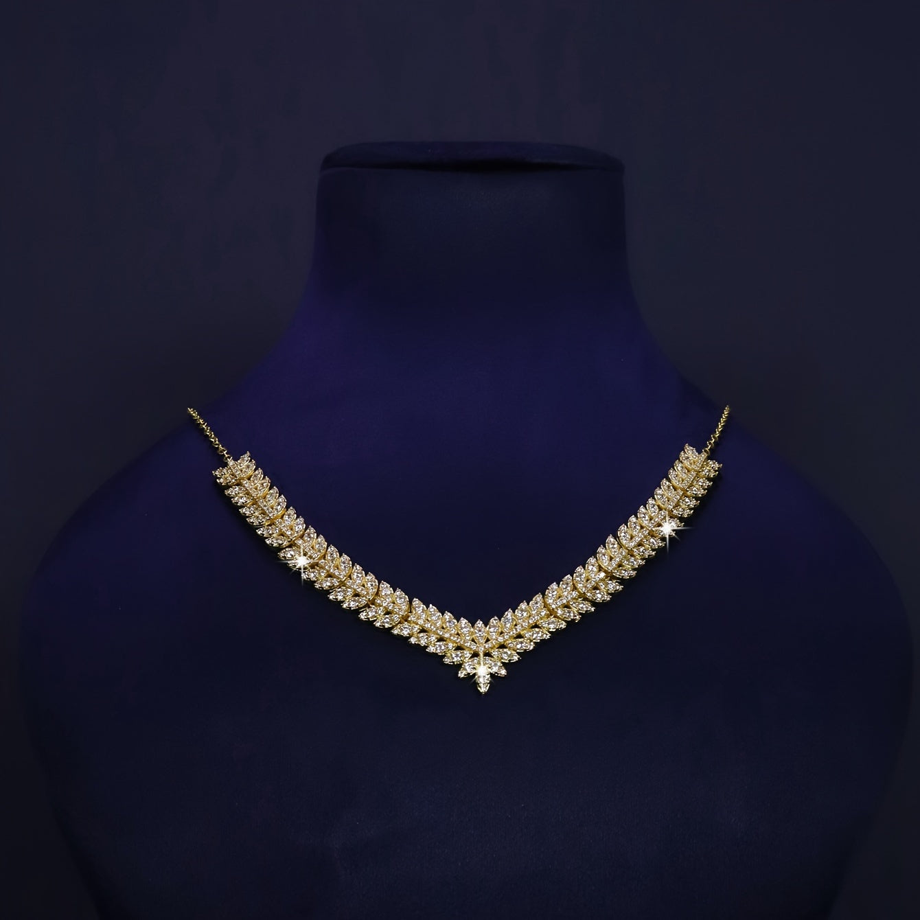 Stunning 5-piece V-Shaped Jewelry Set in Gold Plating for Women - Featuring Necklace, Earrings, Bracelet, and Ring adorned with Shimmering Zirconia - Ideal for Weddings and Special Occasions