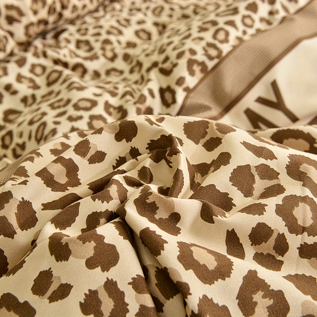 Add a touch of luxury to your bedroom with this stylish Leopard Print Duvet Cover Set, perfect for guest rooms and bedrooms. Made with soft and breathable materials, this set includes 1 duvet cover and 2 pillowcases, making it a perfect gift for your