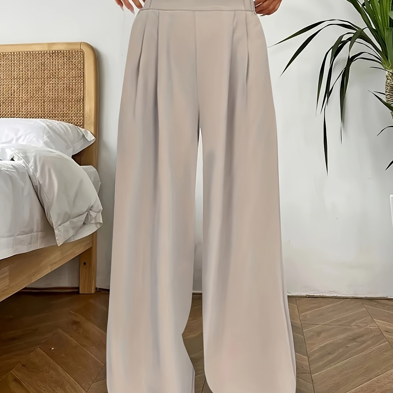 Women's High-Waist Loose Pants with Pleated Detail and Pockets, Machine Washable, Polyester Blend, Glossy Surface Fabric.