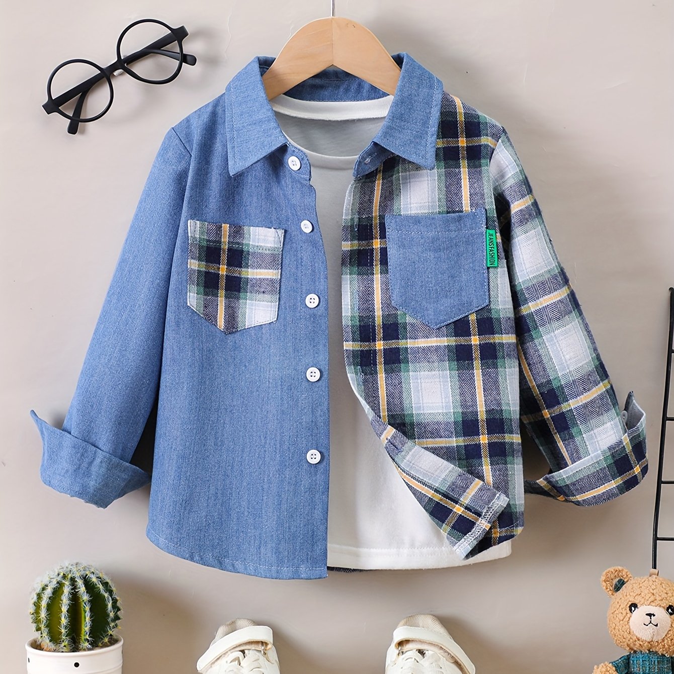 Boys' Plaid Denim Shirt, 65% Polyester blend, Long Sleeve with Pockets, Regular Fit for all seasons - Non-Stretch, suitable for hiking