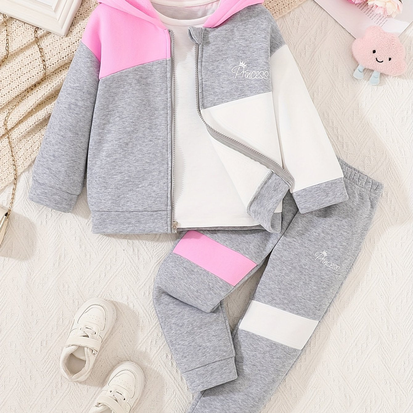 Girls' Colorblock Letter Print Hoodie & Joggers set. Long sleeve knit fabric. Perfect for Fall/Winter, outdoor activities.