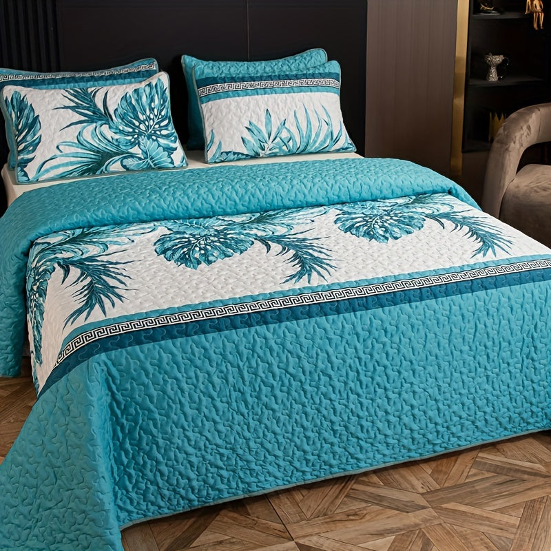 Tropical Palm Print Bedspread Set with 3 Pieces and 2 Pillowcases - Reversible Design (Core not included) - Made of Ultra Soft, Breathable, Moisture-Wicking Polyester Fabric - Ideal for Hotel, Guest Room, and Bedroom Decor