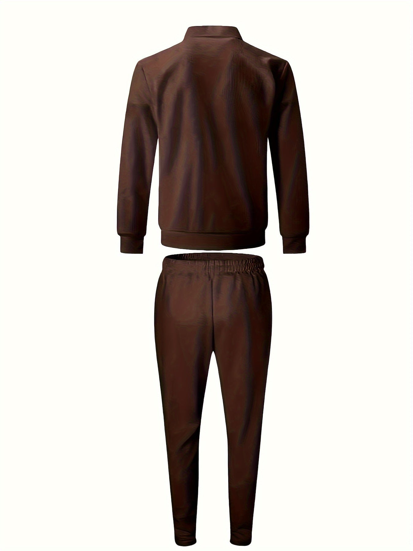 Casual sports suit for men.